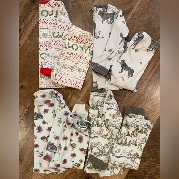 Burt Bees pajamas bundle size 2T - Picture 1 of 3